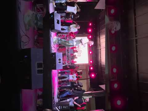 Omy de oro cantando con Hanzel la H en caserio Juana Matos 2023