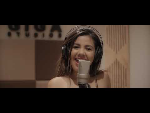 Pintura Roja - El Teléfono ft. Estrella Torres, Yolanda Medina, Ana Kohler (Videoclip Oficial)