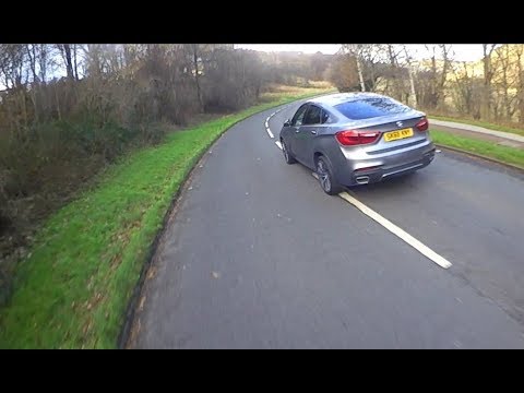 SK68KNY - Speeding blind bend overtake