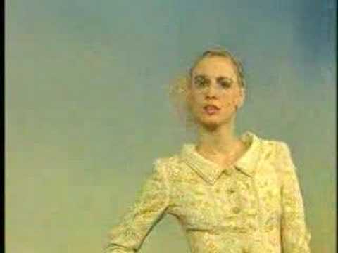 Chanel Haute Couture Spring / Summer 2001