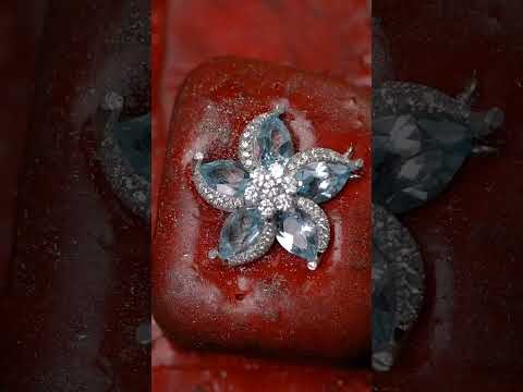 MakIng a flower necklace #handmade #jewelry #jewelrymaking #popular #necklace