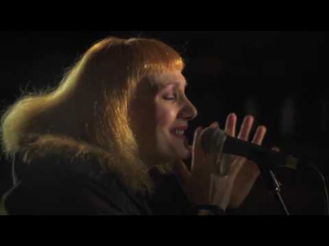 JOSIPA LISAC i JANI HACE - ˝Arestantova oda stenici˝