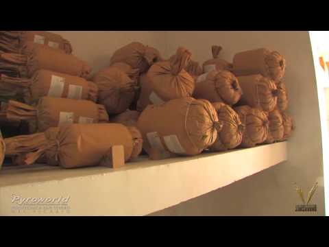 Italian Fireworks Factory visit -  Del Vicario - Pirotecnica San Severo