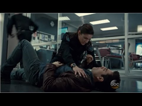 ~* Rookie Blue Season 4 Episode 13 (4x13) - Sam Is Shot *~