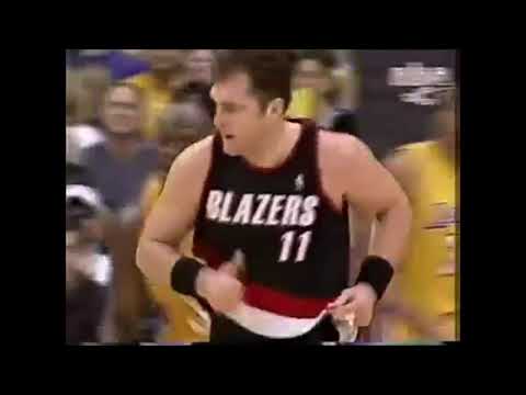 Sabonis vs Lakers 2001 Playoffs (Game 1)