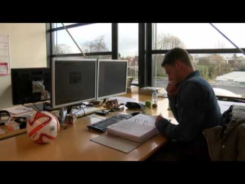 VVSB op weg naar halve finale: ‘Het is fantastisch om voor 23.000 man te mogen voetballen’