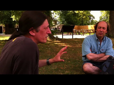 "It's like everything stopped."  Paul and Sonya's terrifying encounter on Silbury Hill–Chapter 13