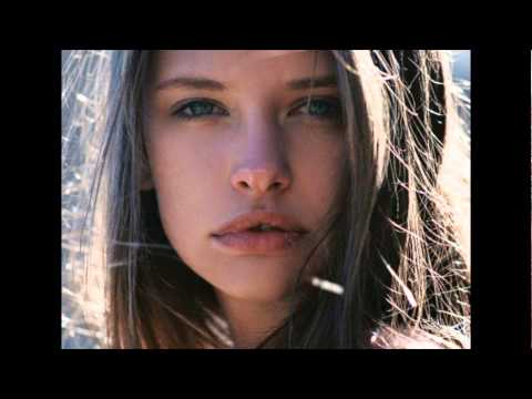 Vicci Martinez - Come Along (feat. Cee Lo Green)