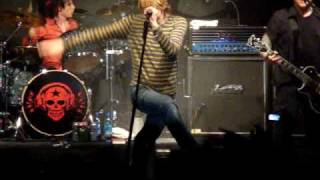 Die Toten Hosen - Intro &amp; Strom &amp; Weil du nur einmal lebst (Live in Moskau)