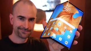 Huawei Mate Xs - Hands-on Review - Galaxy Fold Killer?