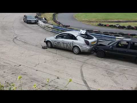 #13 Dan Cobden CB contact @ Angmering raceway