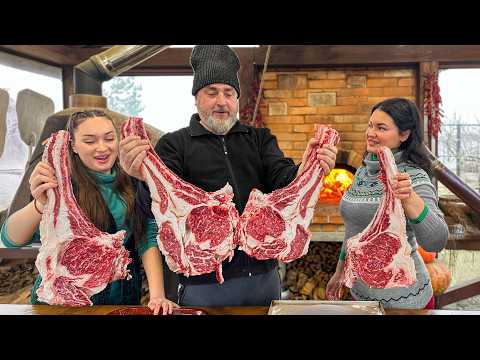 🔥Too Juicy, Too Delicious! Beef Steaks with Baked Bone Marrow!