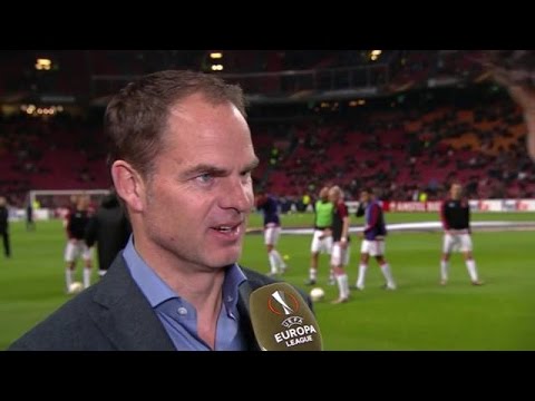 "Een standbeeld naast de Arena?" - VOETBAL INSIDE