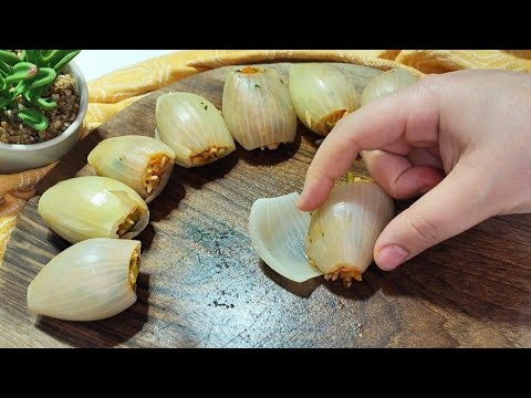 Cipolle ripiene! 😍Niente carne, ma sono più deliziose della carne! Involtini di cipolla in padella!
