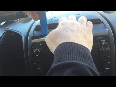 Jak demontovat Zenec Z-E3726 (a nejen ten) z Fiat Ducato