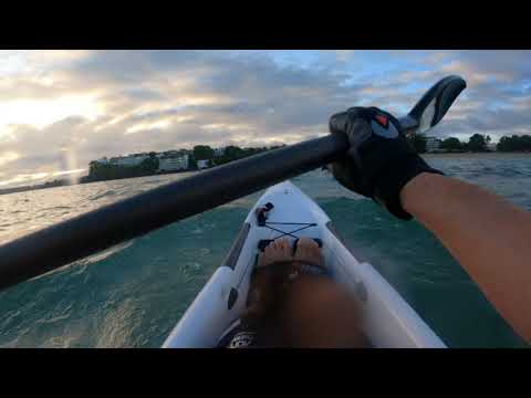 Upwind and downwind in messy waters