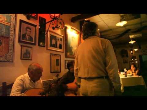 João Reis, "Fado Carriche" - "Escrevi teu nome no vento"