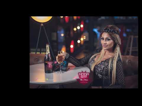 Perfect Moments Photography and Djuliana Gani