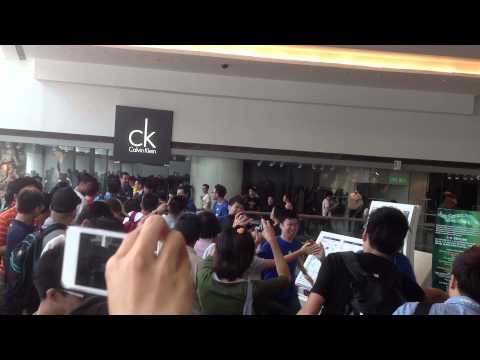 Grand Opening of Apple Store (Festival Walk) 又一城 Apple Store 開幕 29/09/2012