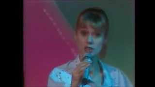 Dorothée "Maman" live plateau TV