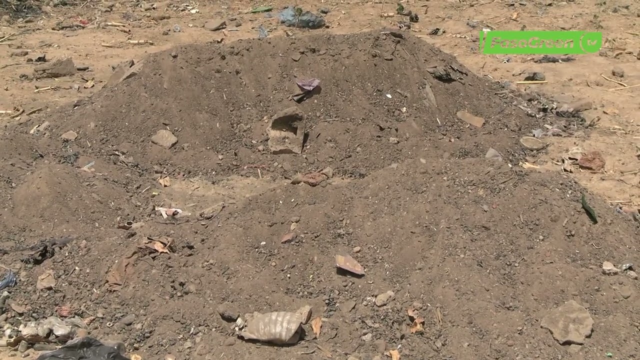 Teng Neeré : Une association qui transforme les déchets ménagers en compost