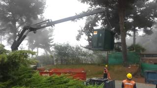 preview picture of video 'Carga de SE tipo Pad Mouted de 300 kVA'