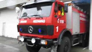 preview picture of video 'Airport crash tender 1 from Leknes fire station'