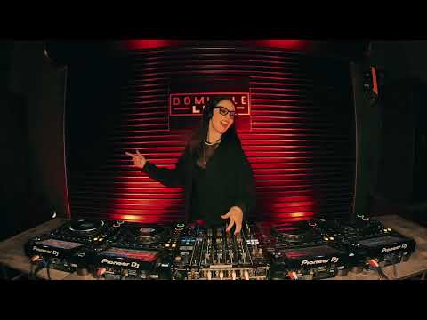 Domicile live with Lara Klart