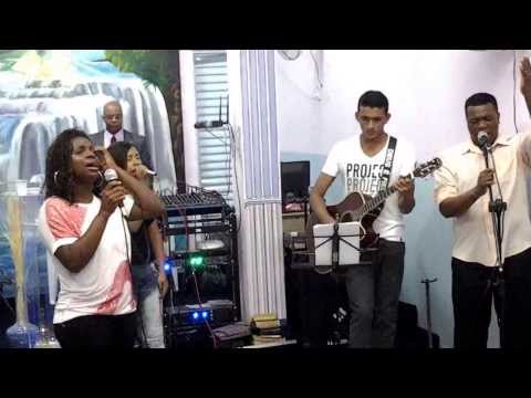 IGREJA PENTECOSTAL FONTE DOS MILAGRES, POMPÉIA, BELO HORIZONTE- MG