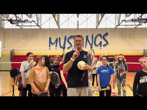 How to play Eclipse Ball.