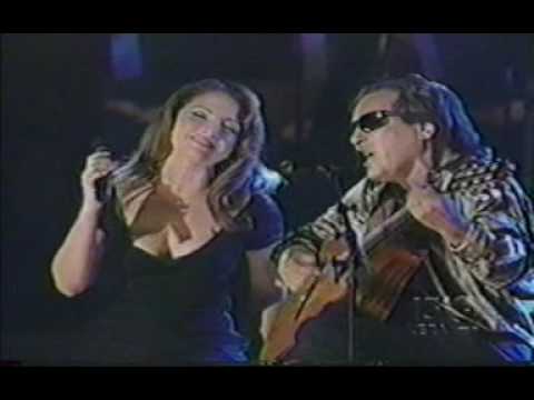 Jose Feliciano & Gloria Estefan - Sabor A Mi