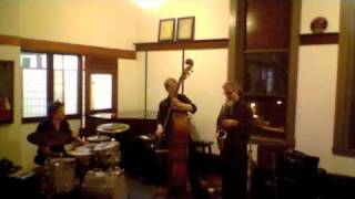 Honey Ear Trio - Eyjafjallajokull (Volcano Song) 1