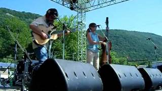Larry Keel / Manhattan Island Serenade