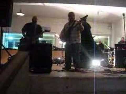 Uigg Tenacious D intro