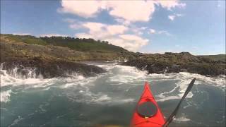 preview picture of video 'Sea Kayaking Minnamurra to Bass Point Return 28 Dec 2013'