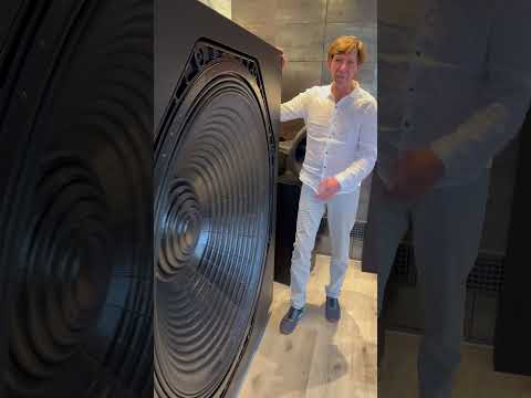 ASCENDO The 50 showing some excursion #hometheater #subwoofer #infrasonic #speakerflexing