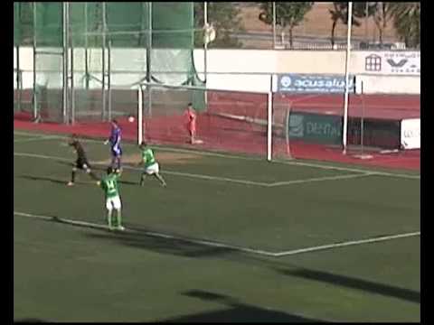 Villanovense 1 - La Roda 2