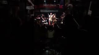 Fikret Dedeoğlu-Tan Taşçı Elveda ( Jolly Joker )