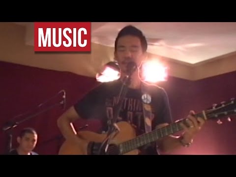 Paolo Santos Trio - "Huwag Mo Nang Itanong" Live! (Eraserheads cover)