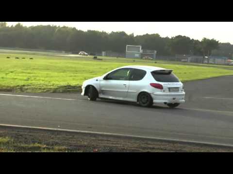 VI SuperOes Tor Poznań 2013 - Sławomir Spławski / Maksymilian Bieniasz - Peugeot 206