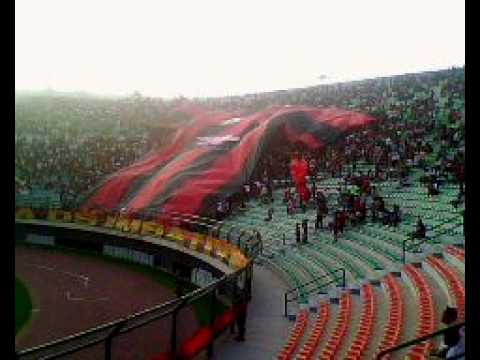 Vitória 2 x 0 Ipitanga - Pituaçú - 14/03/2009 - Os imbatíveis Bandeirão