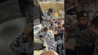 Download lagu Hajr e Aswad In Makkah | Ziyarat E Makkah #ahlemadinah #makkah #madinah mp3