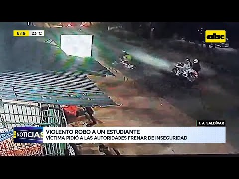 A punta de arma, estudiante fue despojado de su moto en J. Augusto Saldívar