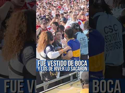 A Mexican went wearing a Boca Juniors shirt and River Plate fans kicked him out 😱