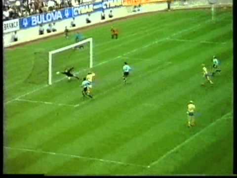1970 (June 10) Sweden 1-Uruguay 0 (World Cup).mpg