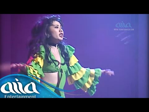 Thể hiện bởi Tizzi Phương Trinh