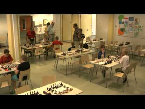 Nuorten SM 2011 ryhmien CDEF-pelejä.mp4