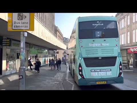 STAGECOACH BUS ROUTE 17 PASSING THROUGH NORTH STREET BRIGHTON