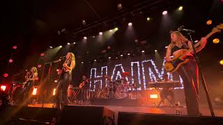 Haim performing Honey &amp; I @ the Bellweather LA 7.17.23