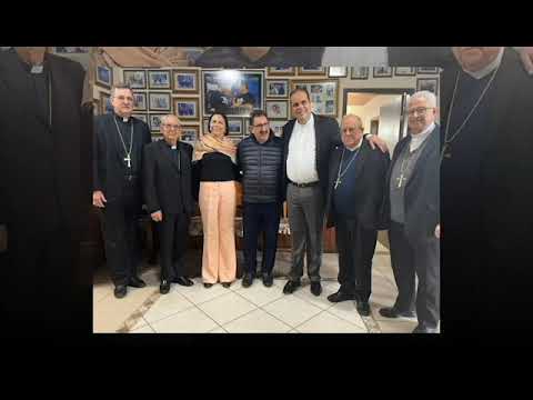 Ratinho, Carlos Roberto Massa, recebe seus amigos Padres e Bispos